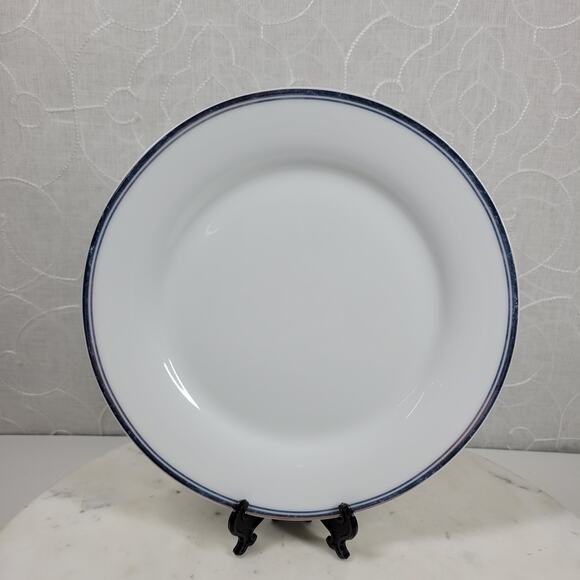 Williams Sonoma Open Kitchen Plate 9" Blue Gold Rim Salad Dinnerware - Picture 1 of 15